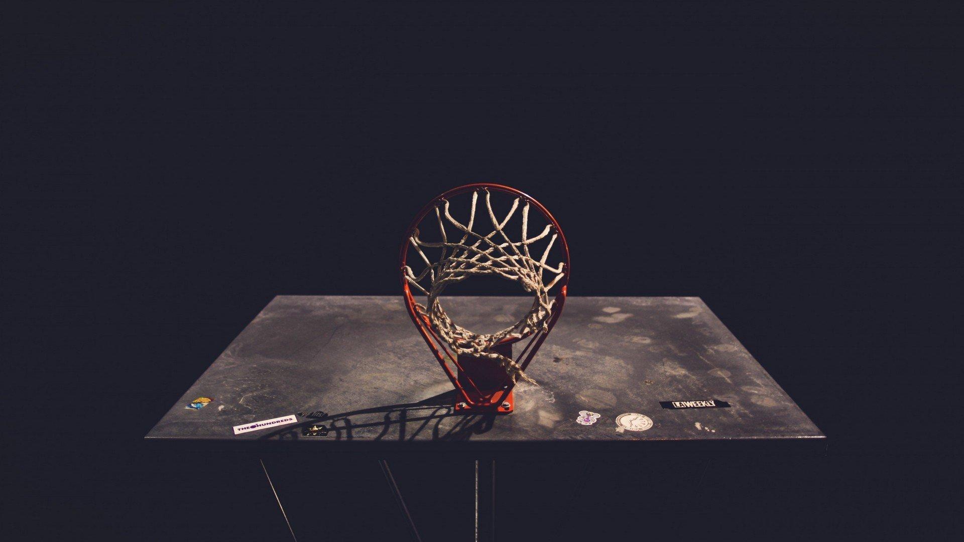 安东尼，我们的目标是进入欧联杯决赛，梦想再披巴西队战袍