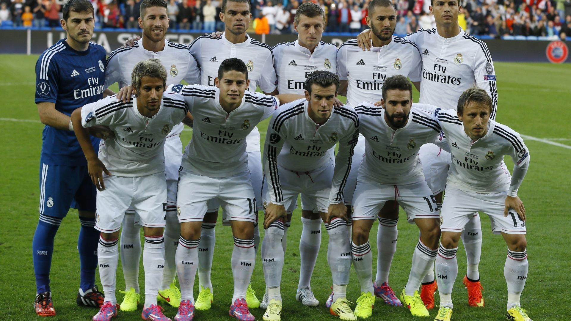 皇马更衣室暗流涌动 维尼修斯因与阿隆索紧张关系暂缓续约谈判